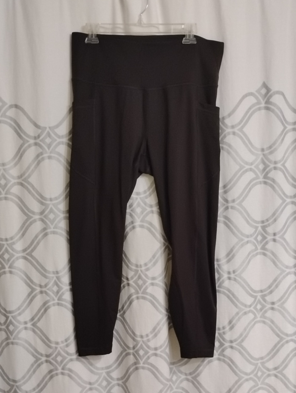 Velocity High-Waist Chocolate Brown Active Leggings with Side Pockets